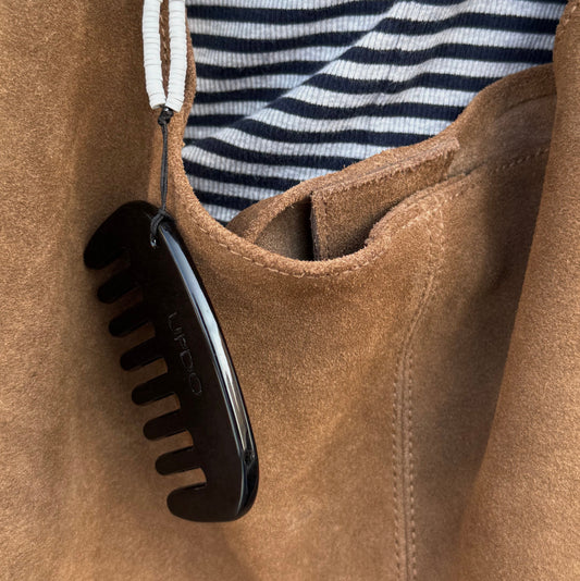 Black Comb